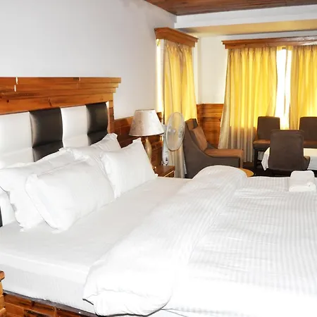 Hotel Waii International